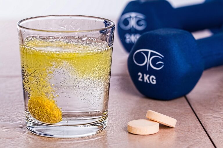 How to Choose the Right Supplements for Your Lifestyle: LiveInnermost’s Science-Based Approach